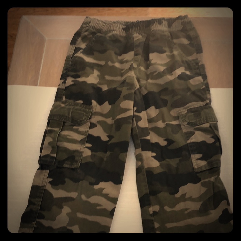 Children’s Place Camo Pants with adjustable waist.
